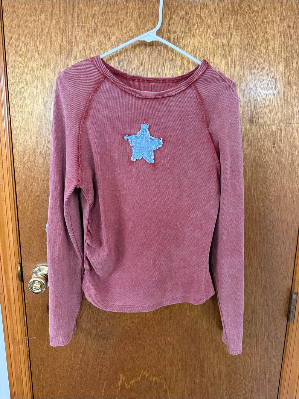 Women’s Long-Sleeve Star Patch Top - Dusty Rose